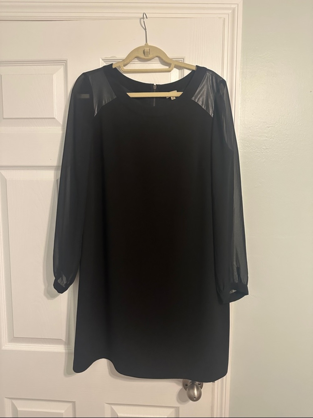 Daniel Cremieux Black Long-Sleeve Shift Dress with Sheer Sleeves